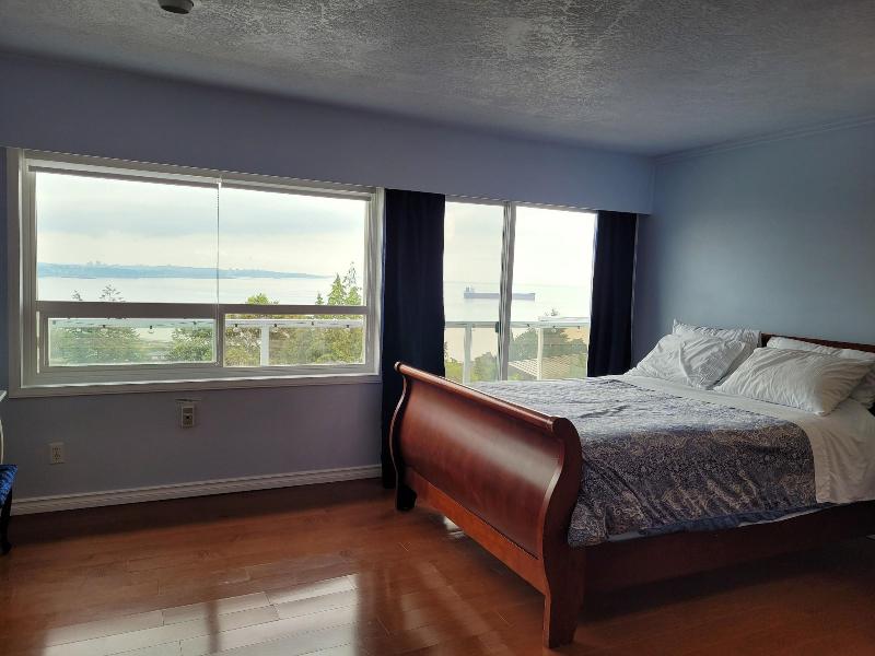 Victoria Ocean View B&B House image