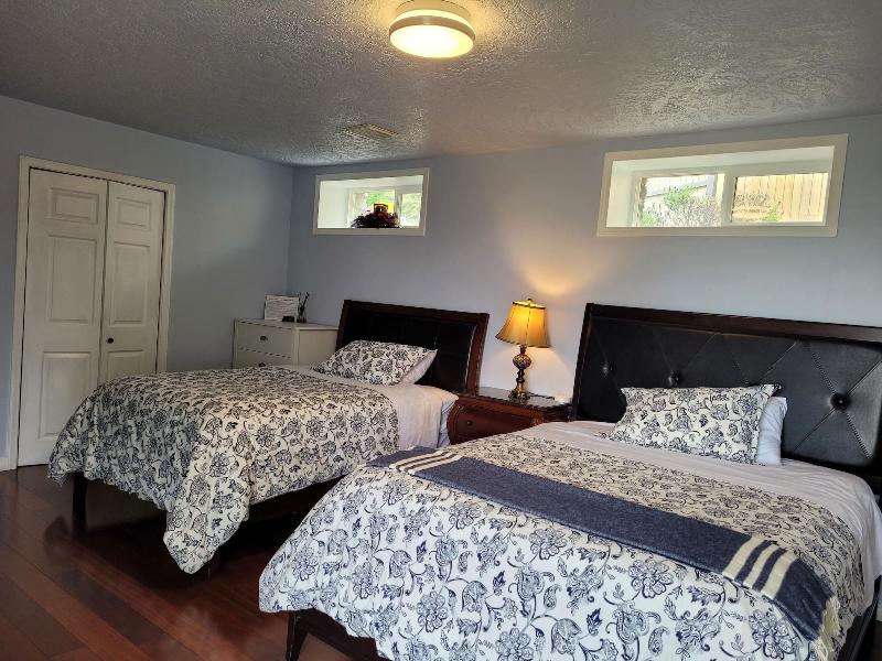 Victoria Ocean View B&B House image
