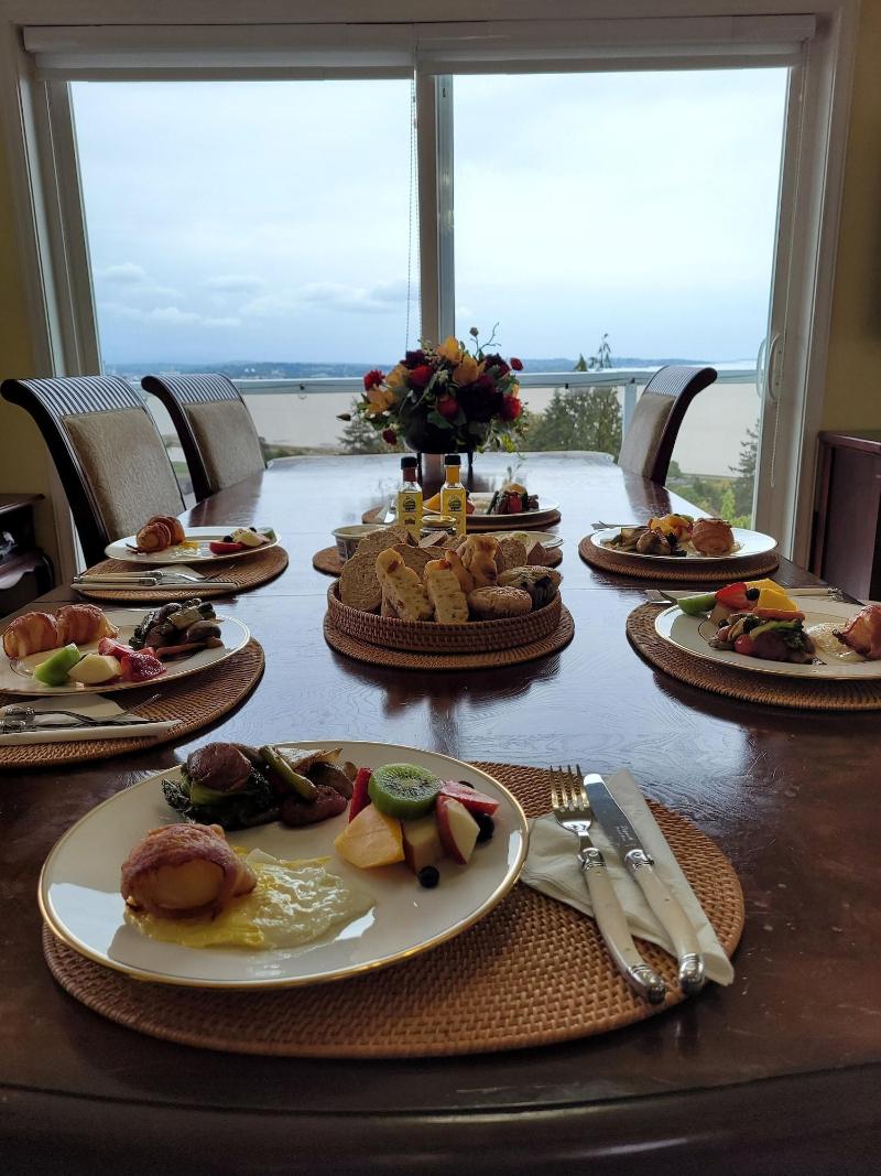Victoria Ocean View B&B House image