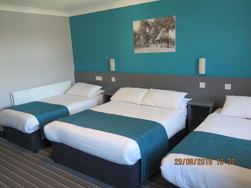 Oyster Fleet Hotel image