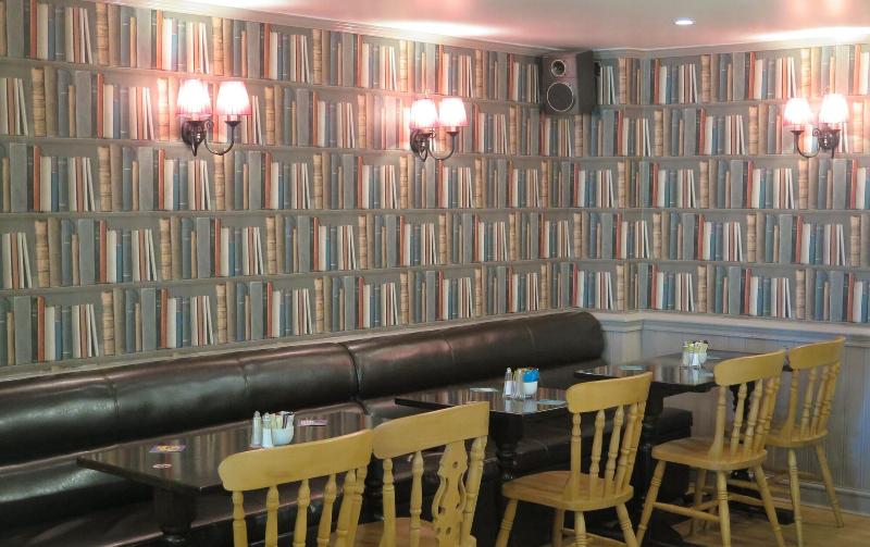 Oyster Fleet Hotel image