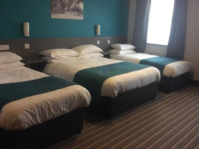 Oyster Fleet Hotel image