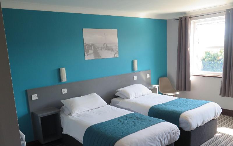 Oyster Fleet Hotel image
