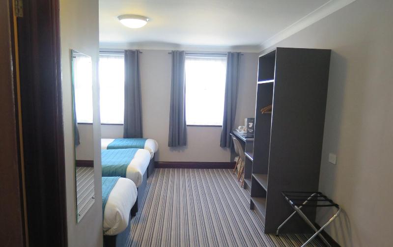 Oyster Fleet Hotel image