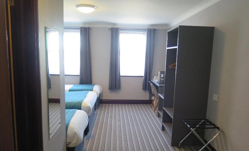 Oyster Fleet Hotel image
