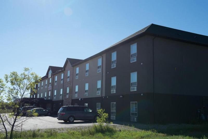Western Star All Suites Carnduff