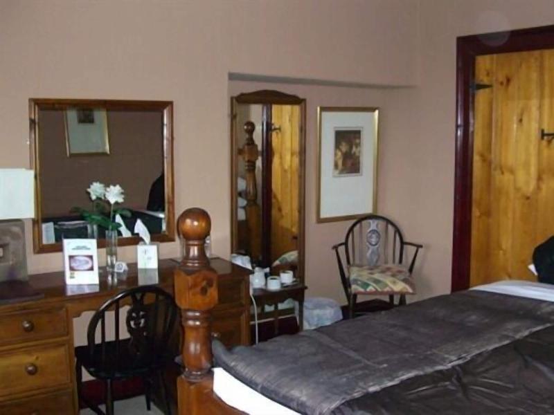 Ash Farm Country Guest House image