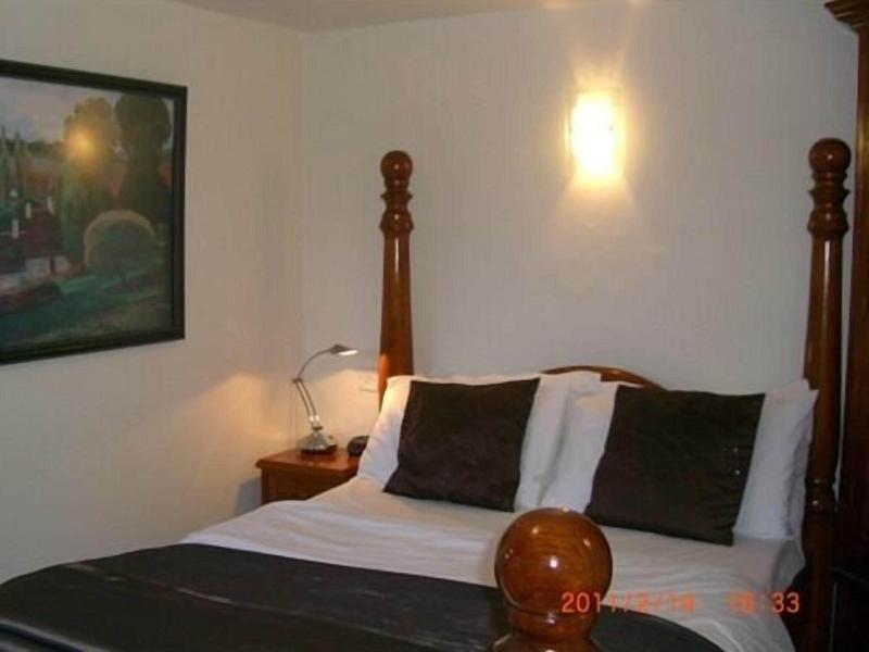 Ash Farm Country Guest House image