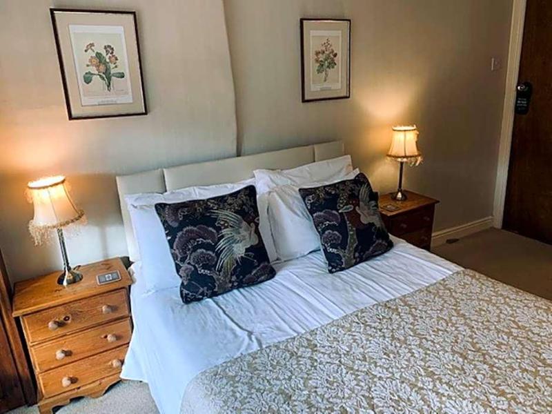 Cocketts Hotel image