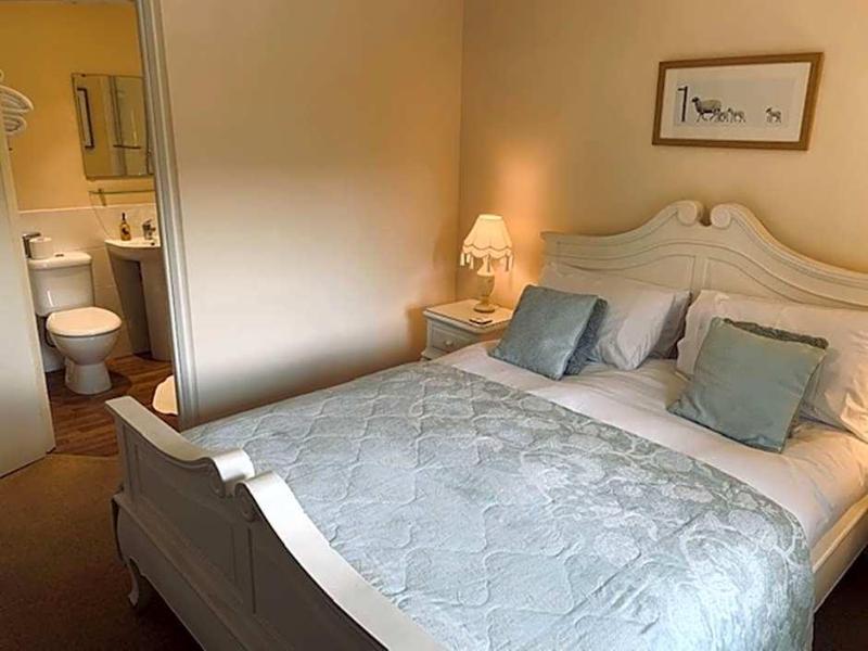 Cocketts Hotel image