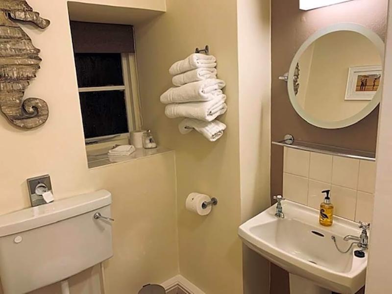 Cocketts Hotel image