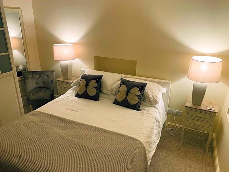 Cocketts Hotel image