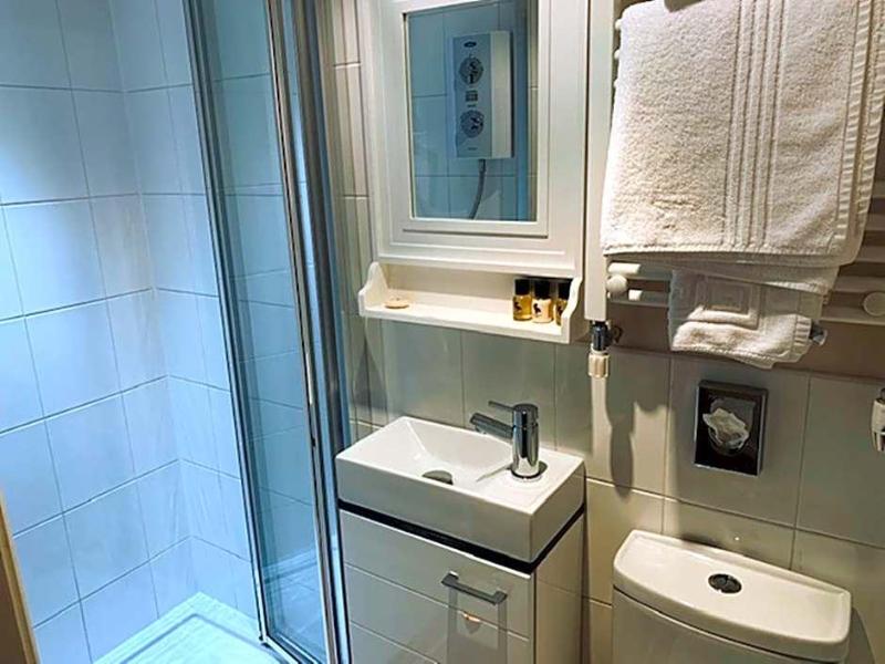 Cocketts Hotel image