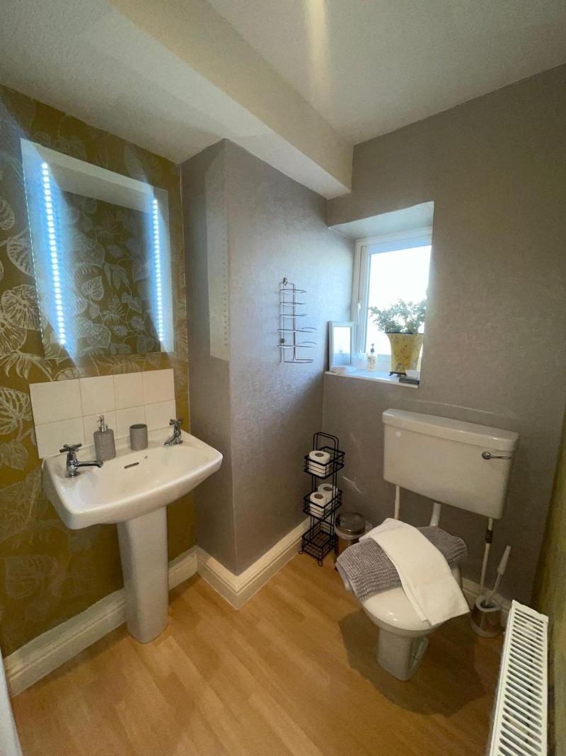 Cocketts Hotel image