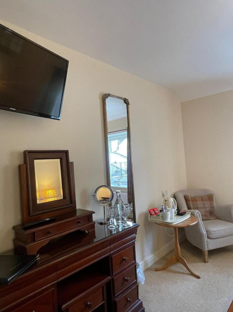 Cocketts Hotel image