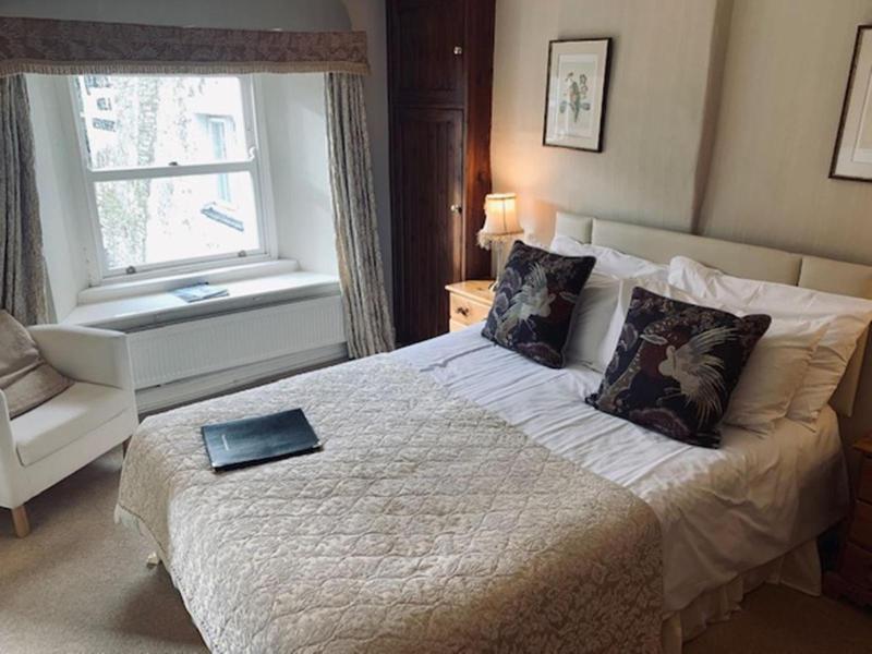 Cocketts Hotel image