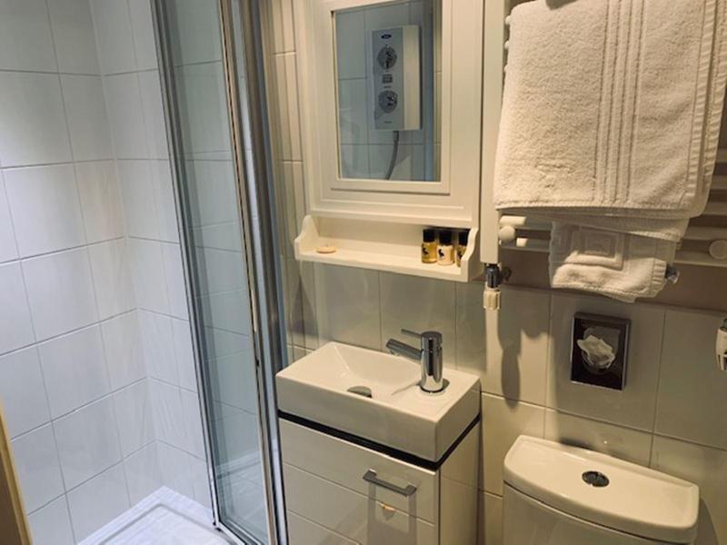Cocketts Hotel image
