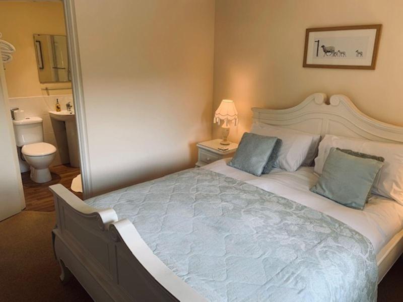 Cocketts Hotel image