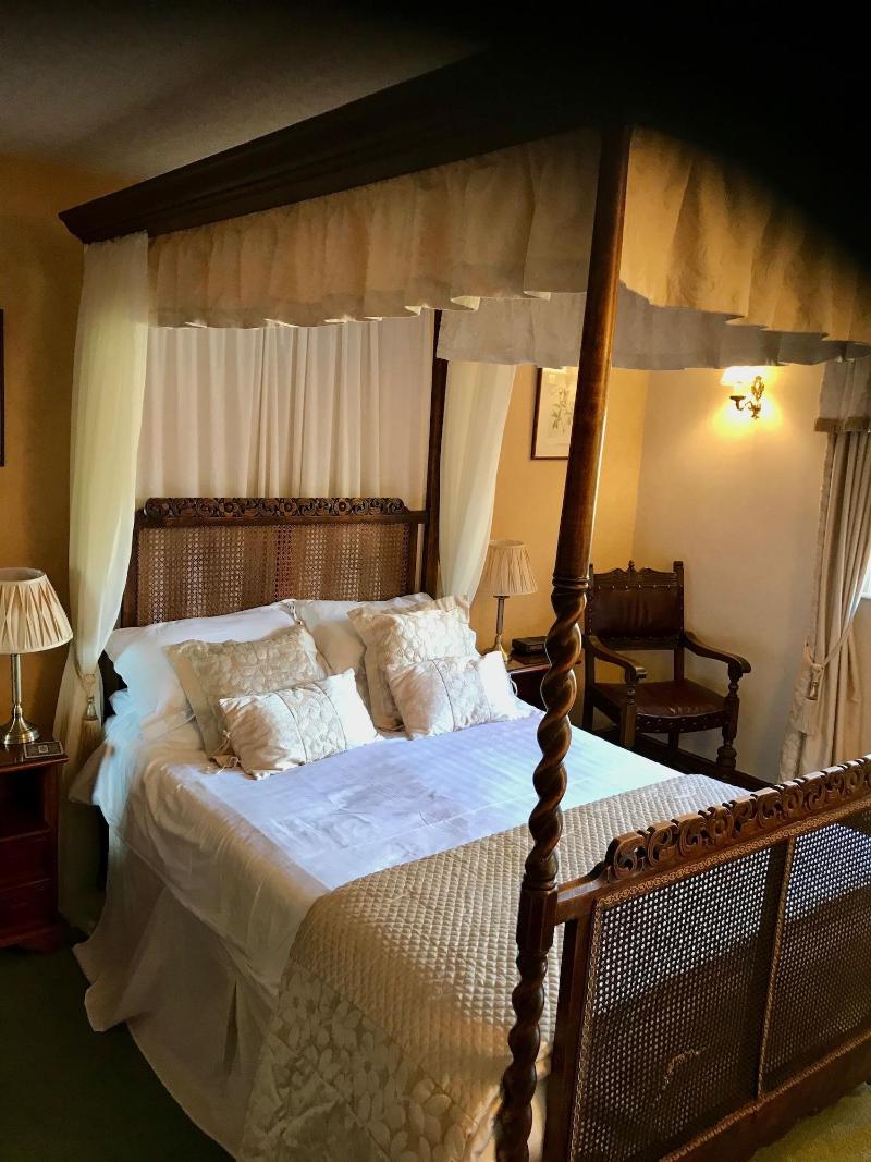 Cocketts Hotel image