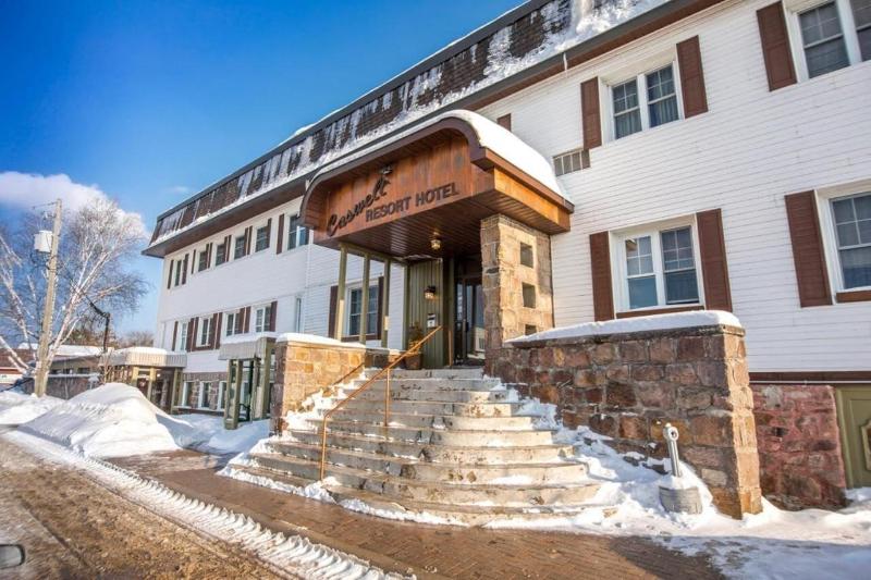 Caswell Resort Hotel