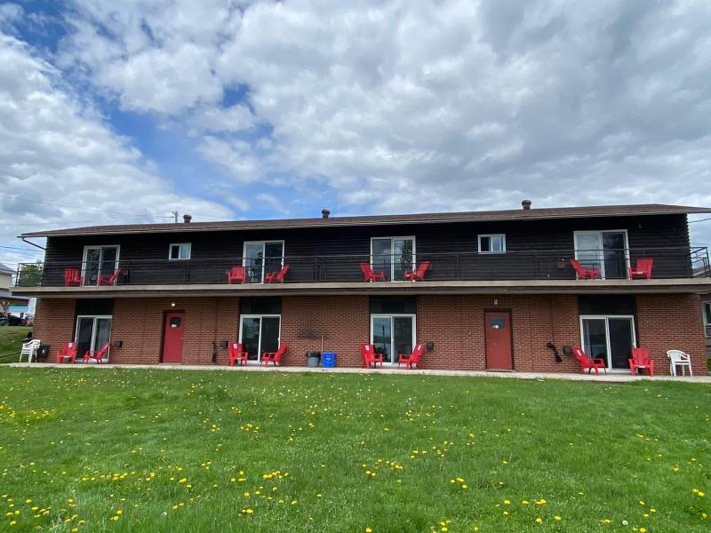 Caswell Resort Hotel