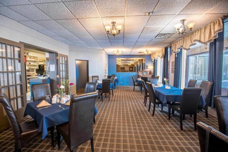Caswell Resort Hotel
