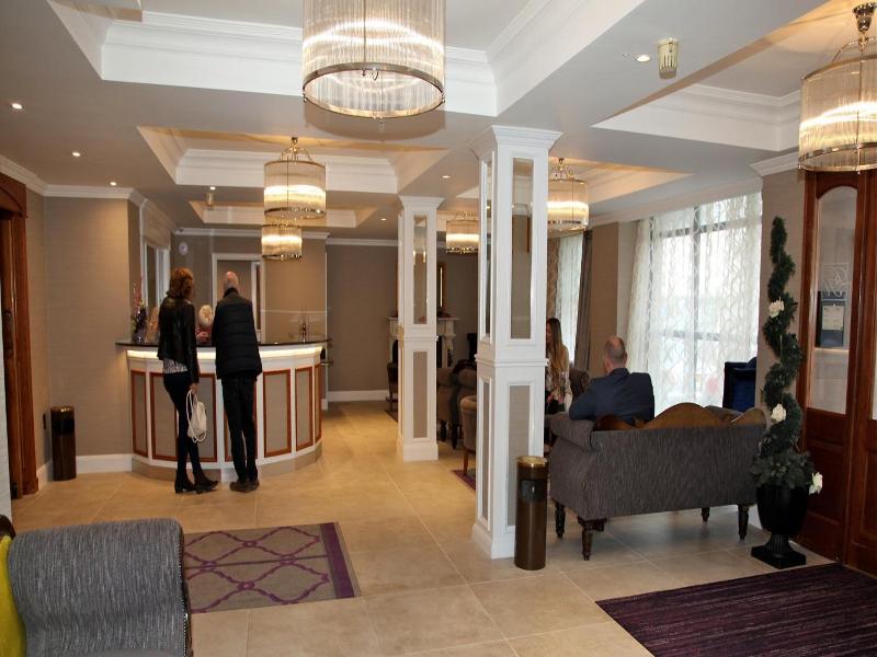 Royal Hotel image