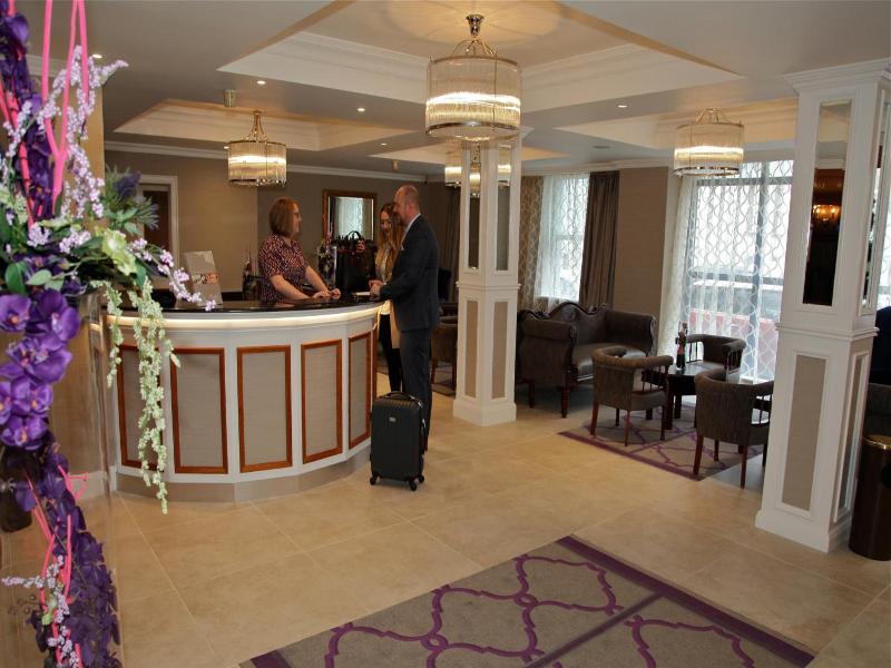 Royal Hotel image