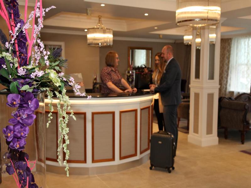 Royal Hotel image