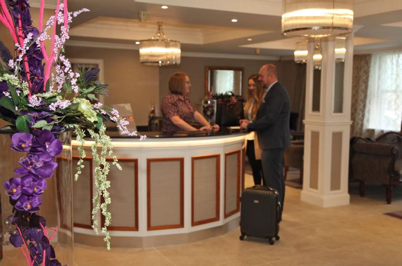 Royal Hotel image