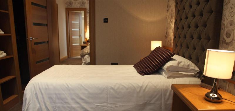 Royal Hotel image