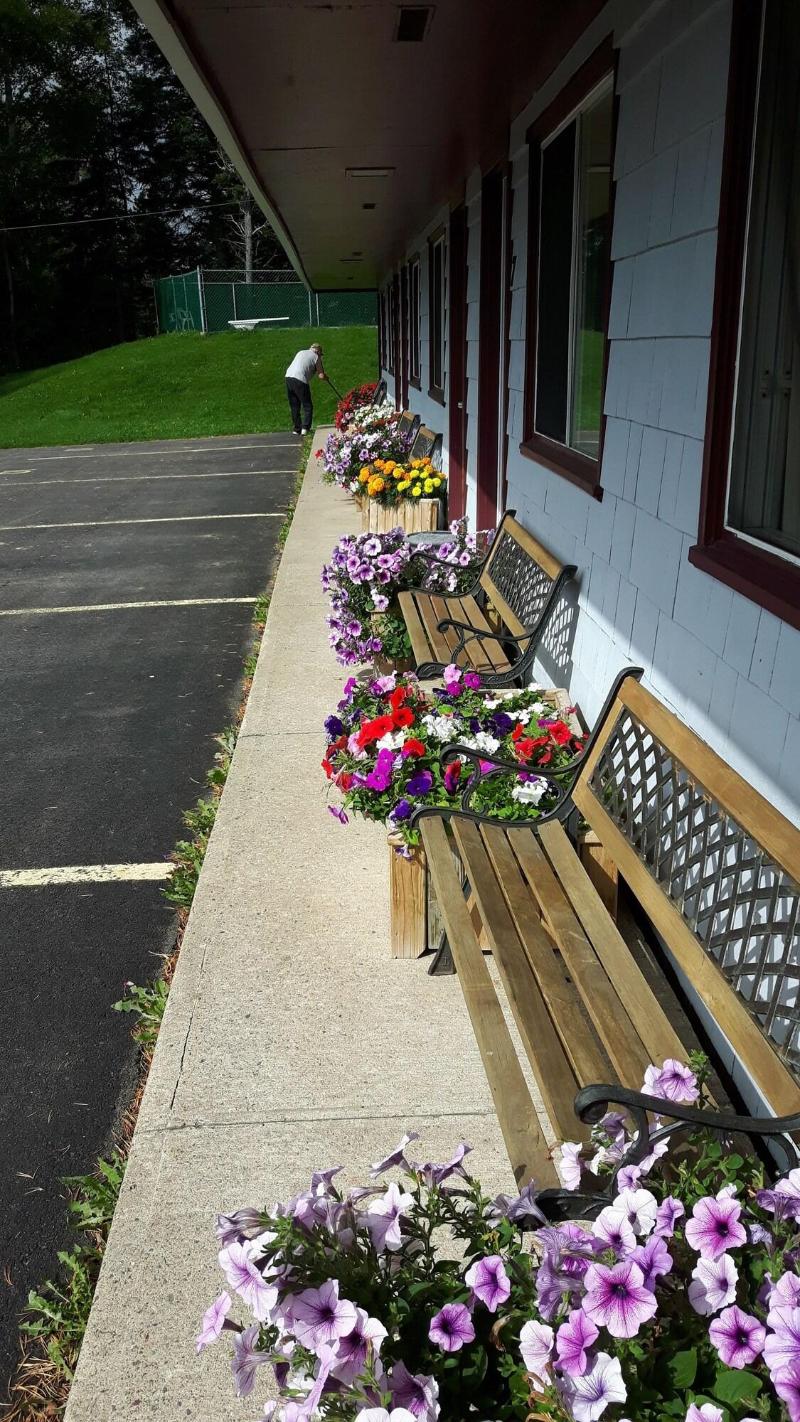 Fair Isle Motel