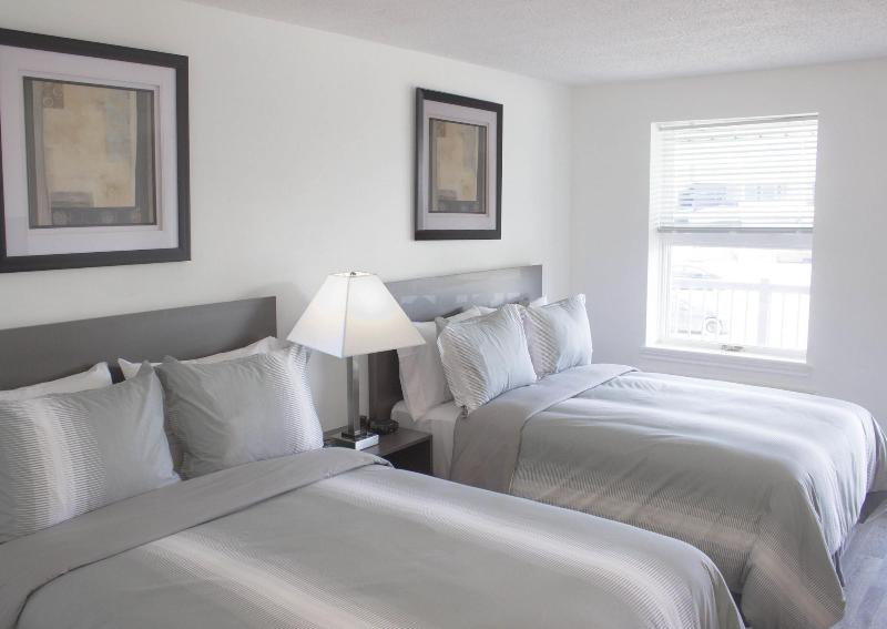 Bowmanville Marina Inn & Suites image