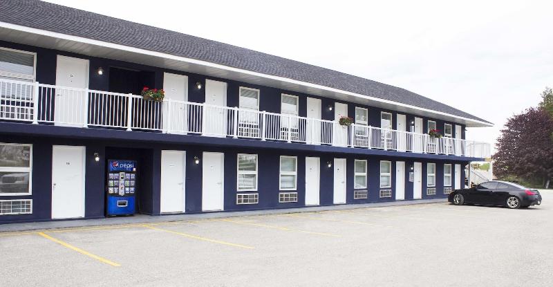 Bowmanville Marina Inn & Suites image