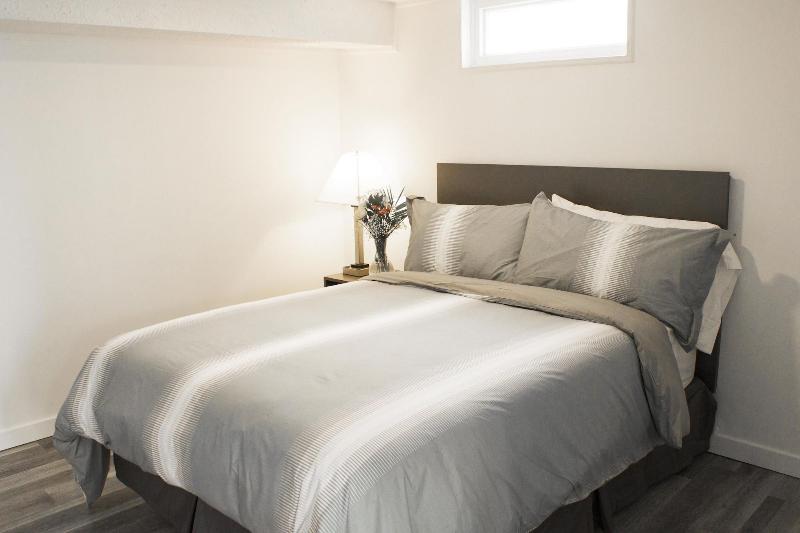 Bowmanville Marina Inn & Suites image