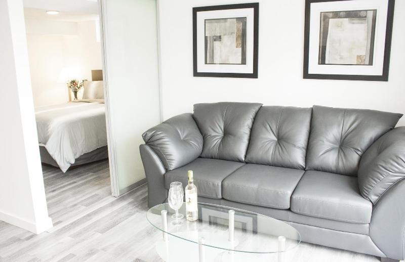 Bowmanville Marina Inn & Suites image