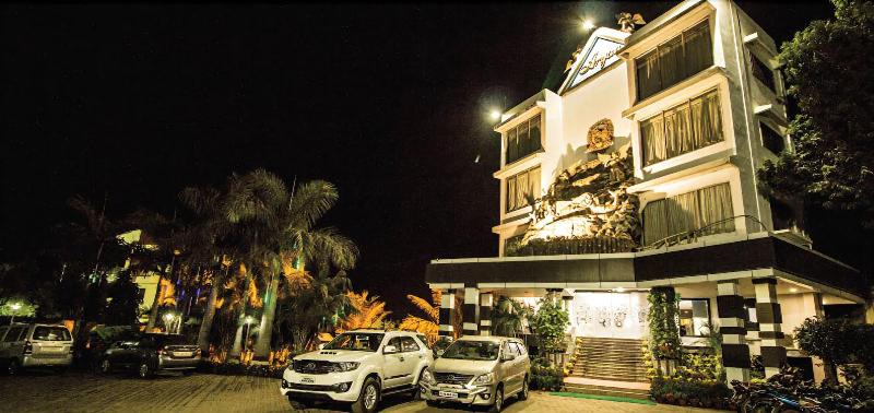 Hotel Aryan image