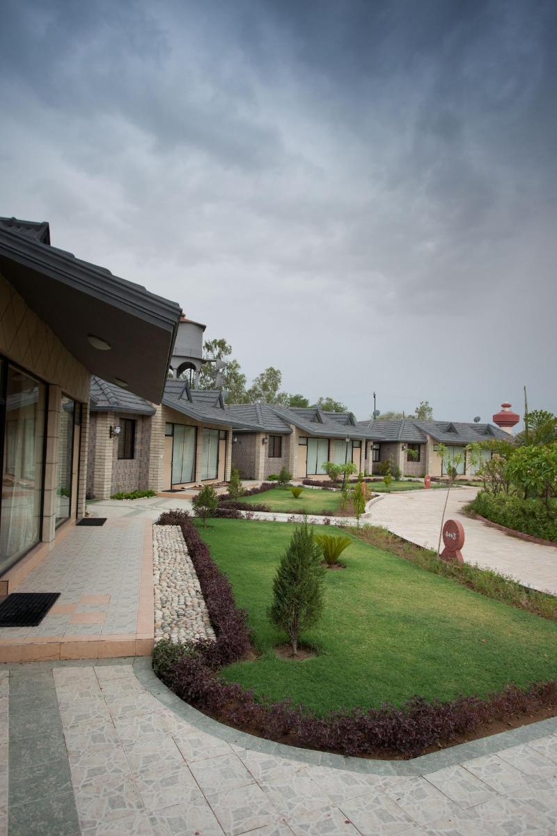 Shri Radha Brij Vasundhara Resort & Spa image
