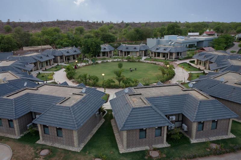 Shri Radha Brij Vasundhara Resort & Spa image