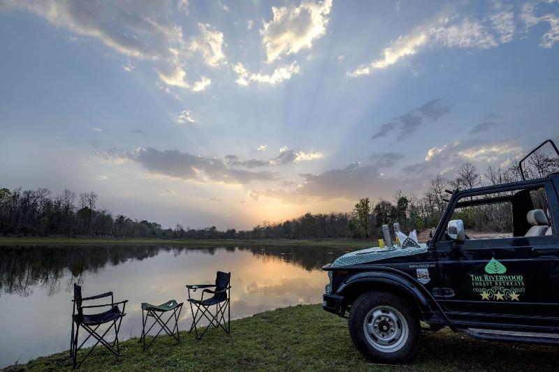 The Riverwood Forest Retreat-Pench