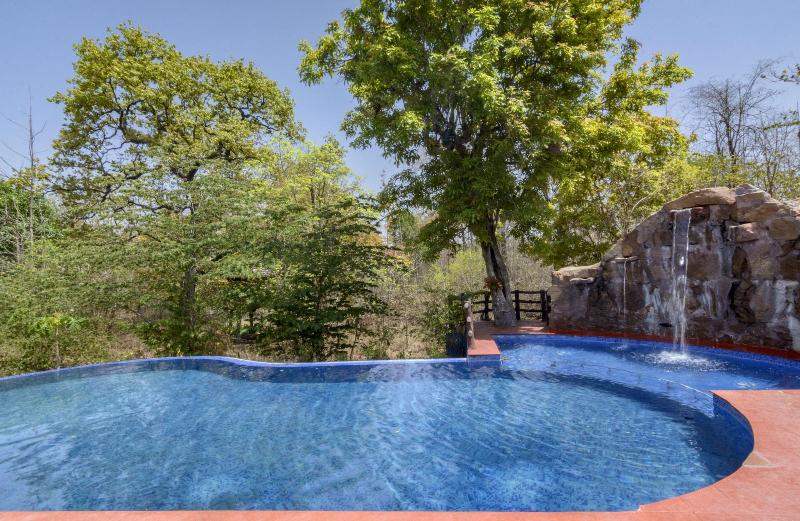 The Riverwood Forest Retreat-Pench