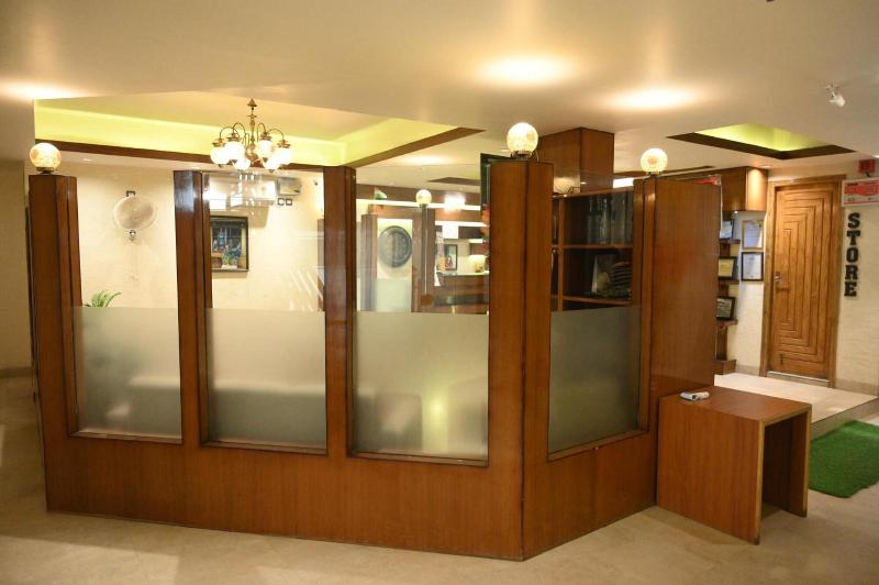 Hotel Grand Kailash — photo 17