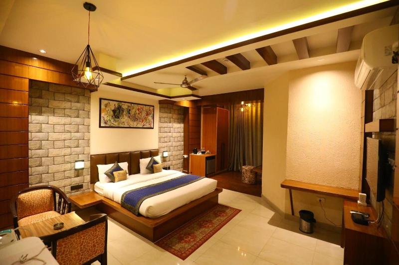 Hotel Grand Kailash — photo 9