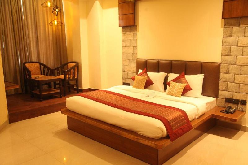 Hotel Grand Kailash — photo 11