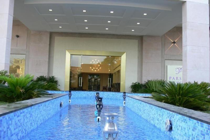 Parsons Court image