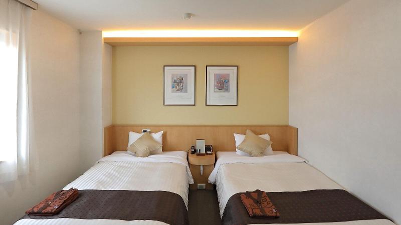 Hotel Annex Inn image