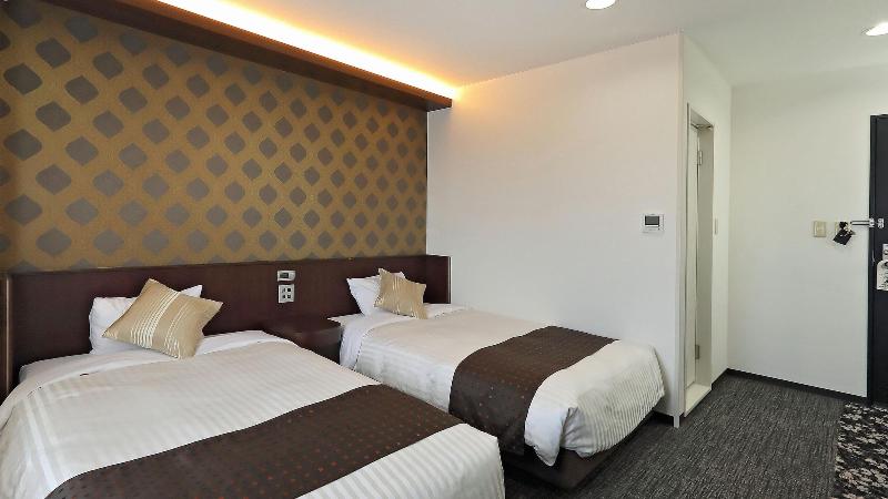 Hotel Annex Inn image