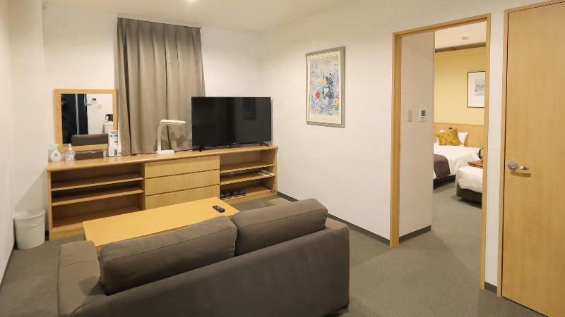 Hotel Annex Inn image