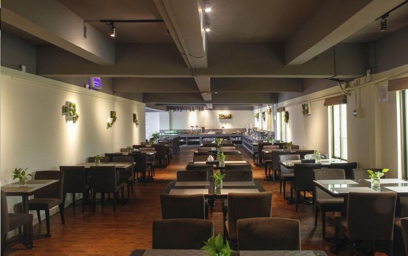 Junyue Internation Hotel image