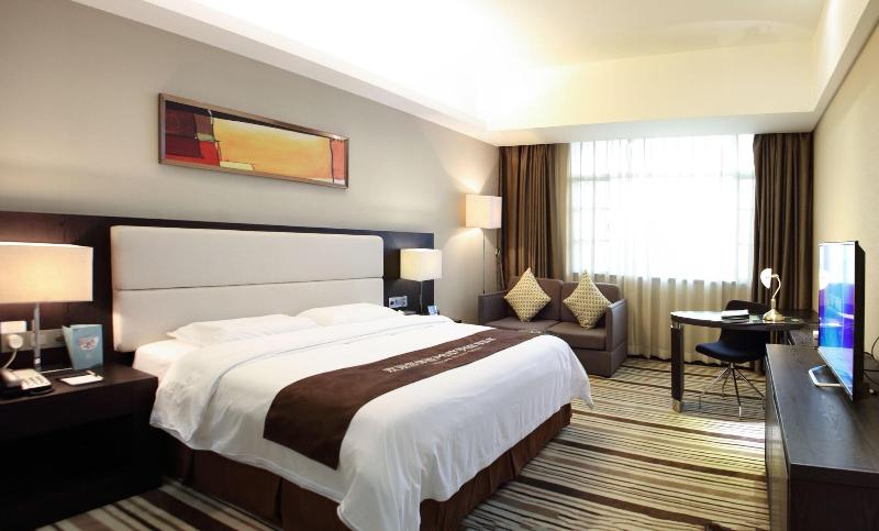 Junyue Internation Hotel image